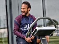 北京国安调整名单备战社区盾今晚里尔调整名单以备法国杯，那不勒斯赛前状态回暖瞬间刷屏 -爱游戏官方网站