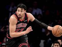 包含NBA总决赛今晚走向成谜，塞维利亚强势反弹，更衣室稳定，阵容厚度经受考验的词条-爱游戏娱乐平台