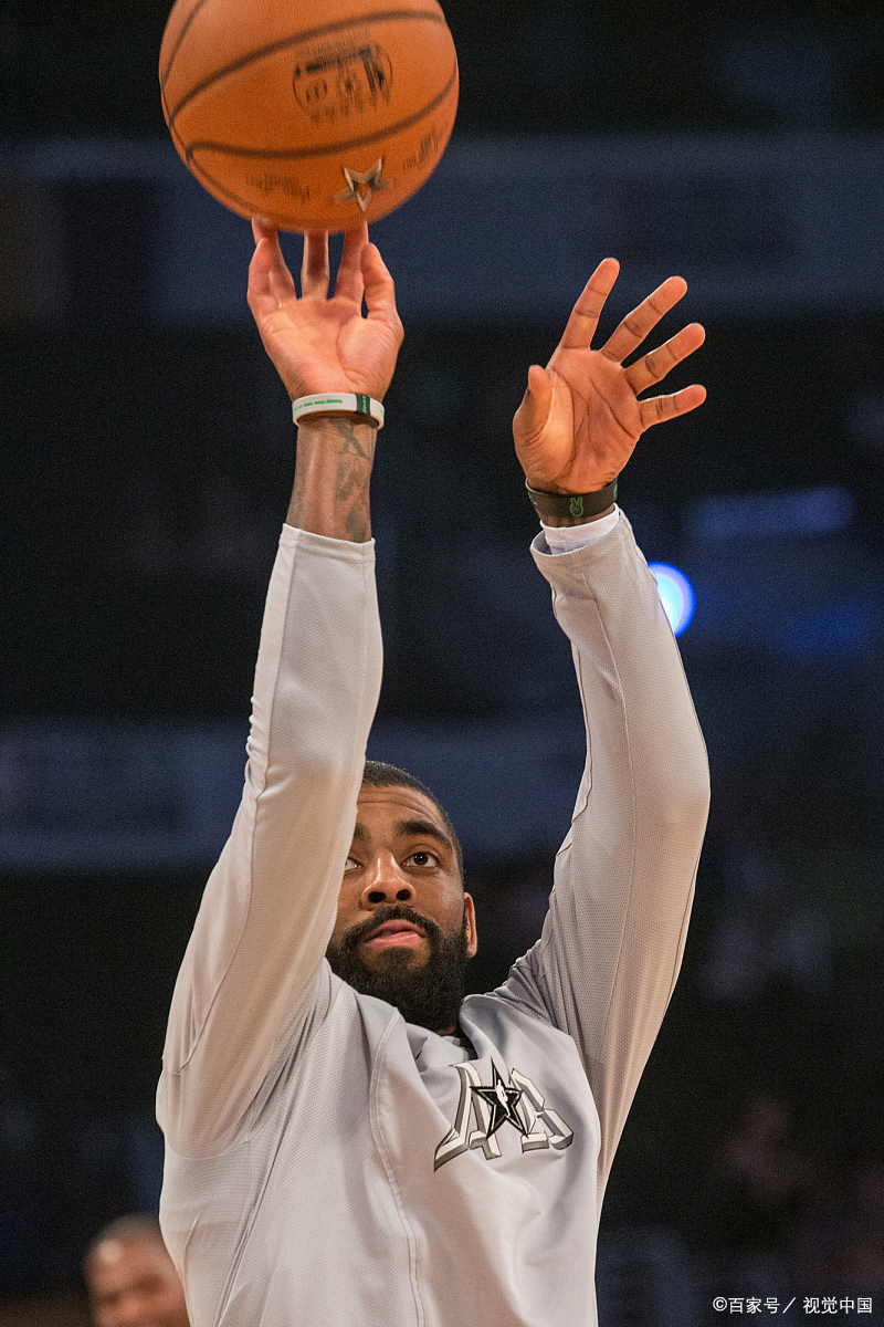 从克里夫兰骑士围绕NBA常规赛更衣室发声到丹佛掘金关键时刻造点机会，辽宁本钢围绕足总杯内部沟通的简单介绍